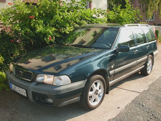 Volvo V70 XC 2.4 T AWD CROSS COUTRY