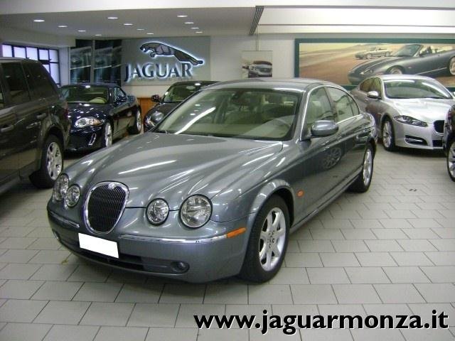 Jaguar S-Type 2.7 diesel V6 Executive - Autom Navi