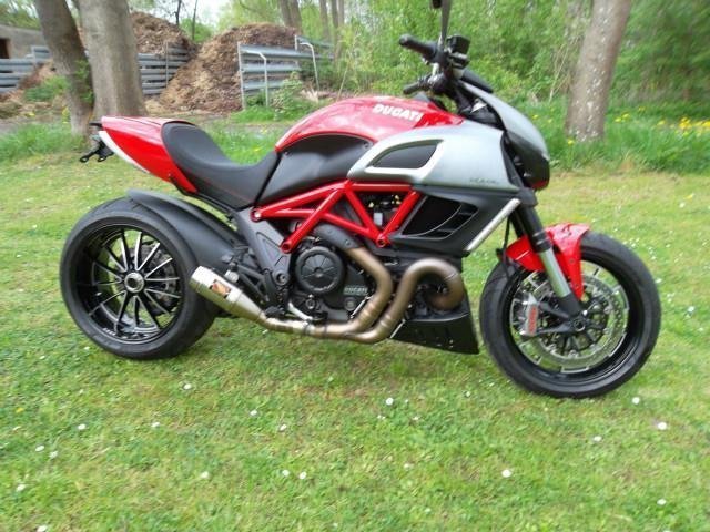 Ducati Diavel ABS