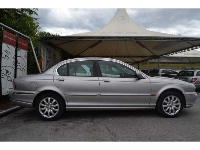 Jaguar X-Type 2.5 V6 24V cat