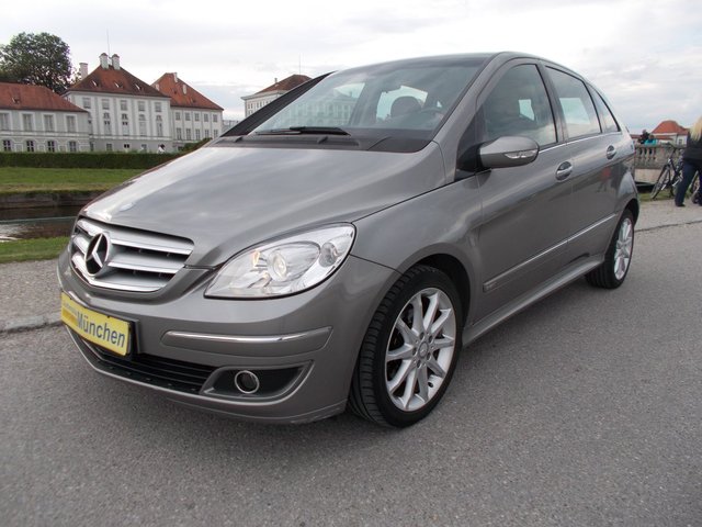 Mercedes B 180 Seite 1