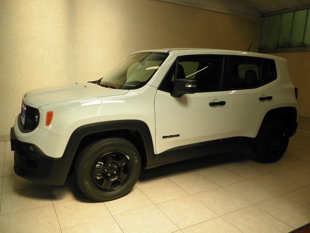 Jeep Renegade 1,6 EtorQ Sport 110 PS 4x2