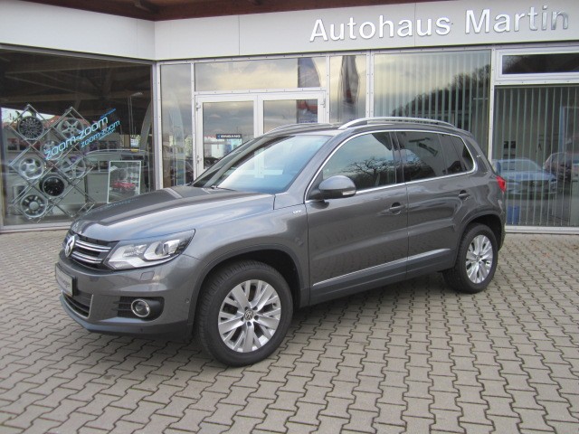 VW Tiguan 2.0 TDI 140PS Life Allrad,Xenon,Navi,AHZV