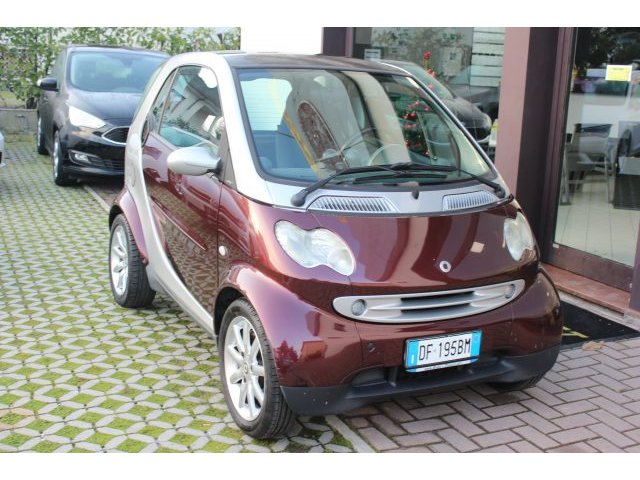 Smart FORTWO 700 coup passion (45 kW)