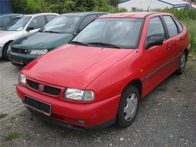 Seat Cordoba 1.6i Glasdach, Winterrder, Sommerrder