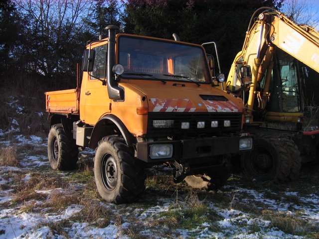 Unimog U 1000 