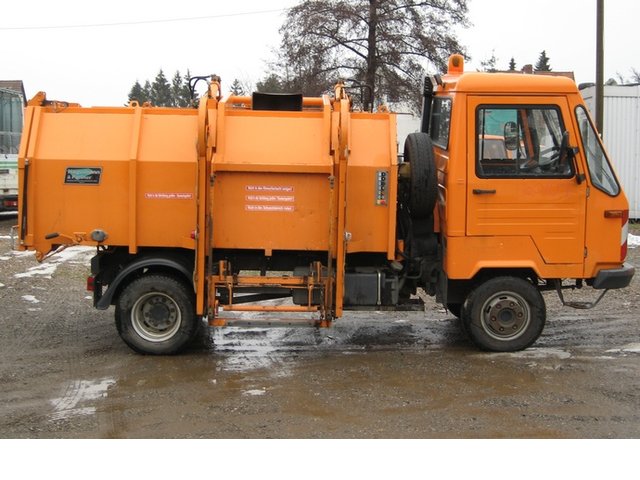 Multicar M 26 FHL 54 Mllwagen