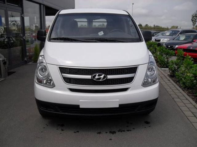 Hyundai H-1 H-1 2.5 CRDi Cargo 125 KW 3Sitze Lagerfahrzeug 125 kW (170 PS), Scha