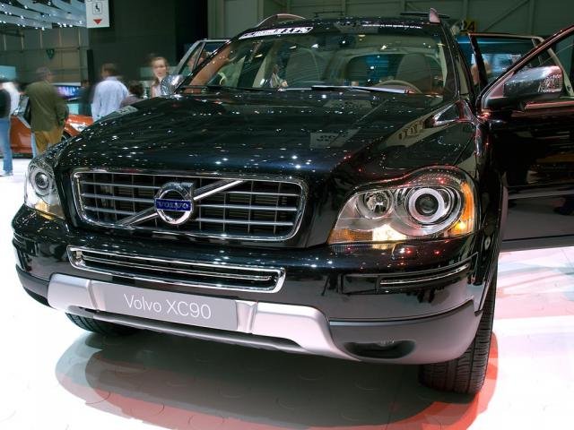 Volvo XC90 Summum D3 Geartronic, 120 kW (163 PS), Autom. 6-Gang, Frontantrieb