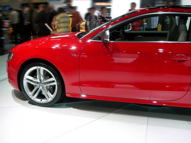 Audi A5 Coup 2.7 TDI (DPF), 140 kW (190 PS), Schalt. 6-Gang, Frontantrieb
