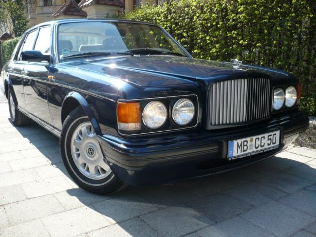 Bentley Brooklands 6,75 - V 8 *TRAUMLIMOSINE*