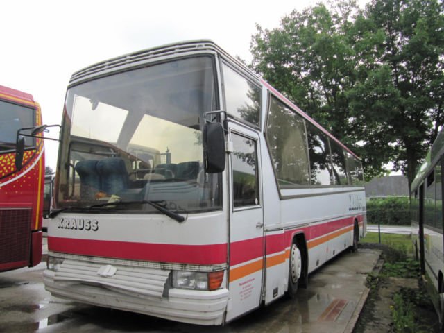 Drgmller E 320 H mit Hinterachsschaden!!Motor/Getriebe OK