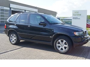 BMW X5 3.0dA 1.Hand+Xenon+Leder+Sportfahrwerk