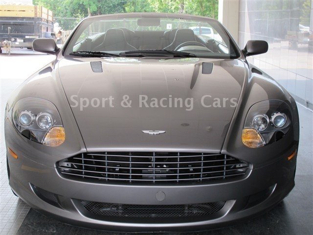 Aston Martin DB9 Volante 