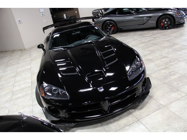 Dodge Viper SRT-10 ACR