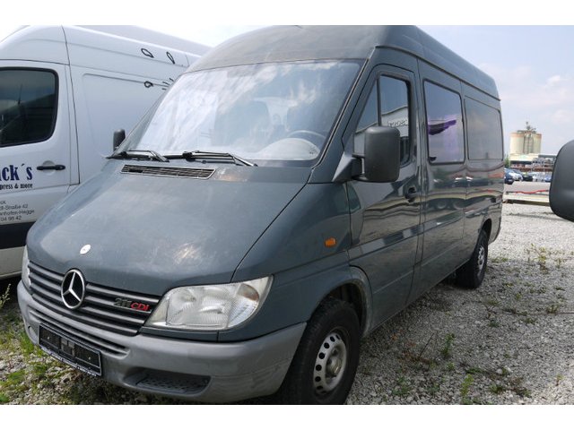 Mercedes-Benz 211 CDI Sprinter lang hoch