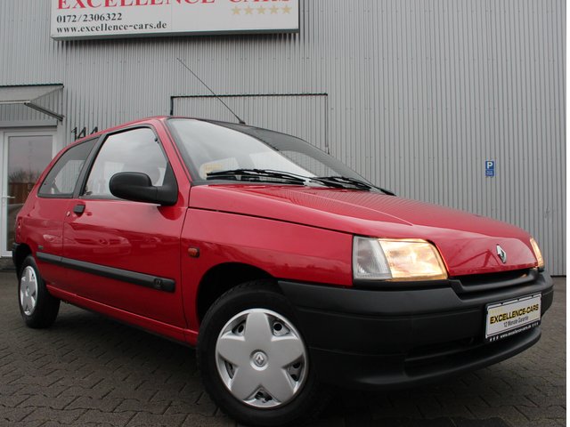 Renault Clio 1.2 Campus *GROSSE INSPEKTION INKL.TV NEU*