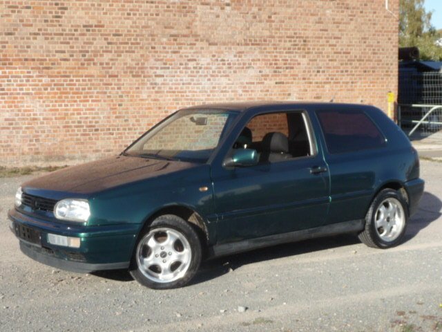 VW Golf 1.6 