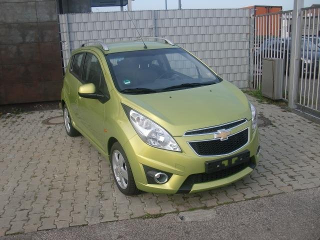 Chevrolet Spark 1.2 LT Klimaauto/Bodykit/Einparkhilfe/Alu 60 kW (82 PS), Schaltg