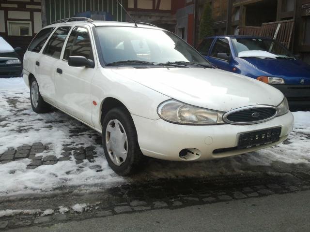 Ford Mondeo Turnier 16V GLX