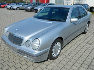 Mercedes-Benz E220 CDI Automatik Elegance