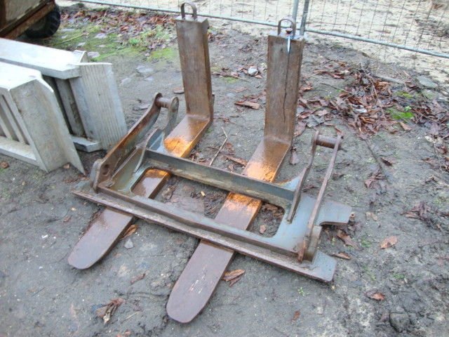 Schaeff Palettengabel Radlader SKL 833 + 843 + 853