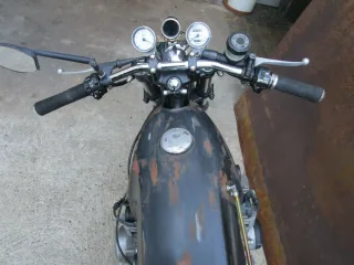 SUZUKI GS – Fahrzeugbild 11