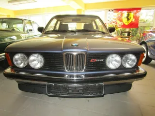 BMW 323 – Fahrzeugbild 4