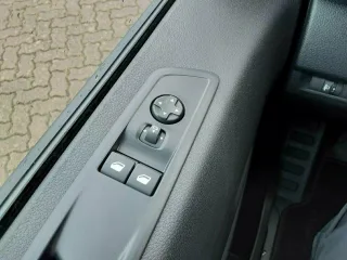 OPEL Vivaro – Fahrzeugbild 15