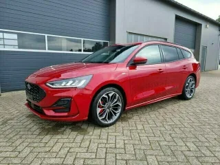 FORD Focus – Fahrzeugbild 2