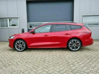 FORD Focus – Fahrzeugbild 3