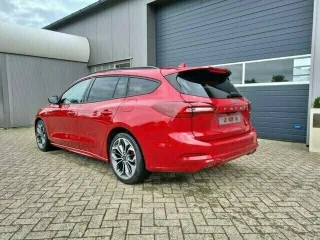 FORD Focus – Fahrzeugbild 4