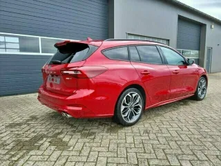 FORD Focus – Fahrzeugbild 6