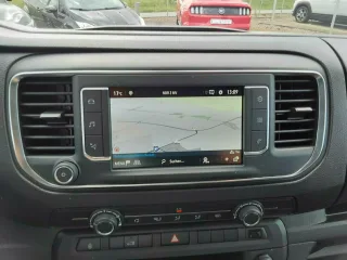 OPEL Vivaro – Fahrzeugbild 14