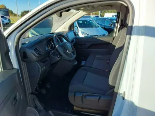 OPEL Vivaro – Fahrzeugbild 10