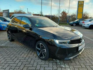 OPEL Astra – Fahrzeugbild 3