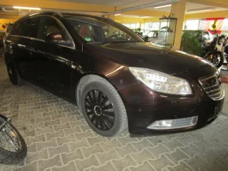 OPEL Insignia – Fahrzeugbild 2