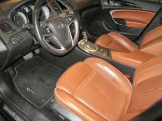 OPEL Insignia – Fahrzeugbild 8