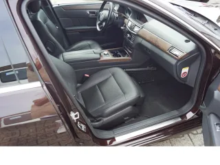 MERCEDES-BENZ E 300 – Fahrzeugbild 11