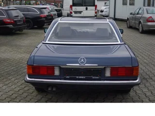 MERCEDES-BENZ SL – Fahrzeugbild 12