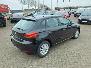 SEAT IBIZA – Fahrzeugbild 4