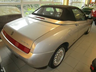 ALFA ROMEO Spider – Fahrzeugbild 4