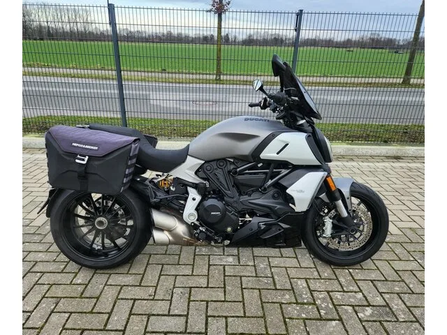 DUCATI DIAVEL gebraucht kaufen