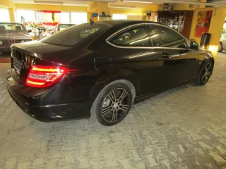 MERCEDES-BENZ C 180 – Fahrzeugbild 5