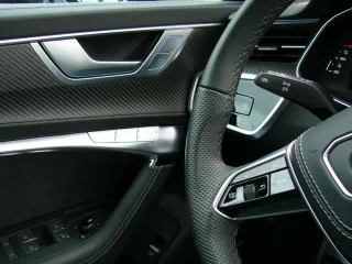 AUDI S6 – Fahrzeugbild 9