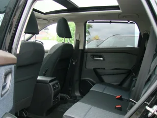 NISSAN X-Trail – Fahrzeugbild 15
