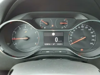OPEL CROSSLAND – Fahrzeugbild 14