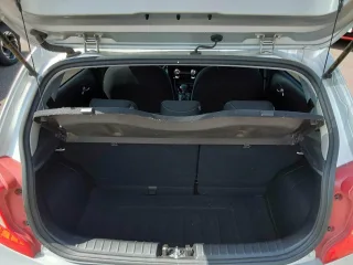 KIA Picanto – Fahrzeugbild 9