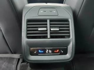 VW Passat – Fahrzeugbild 11