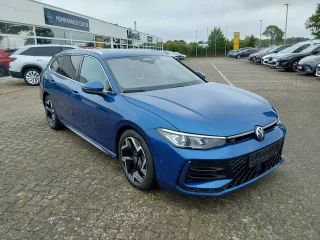 VW Passat – Fahrzeugbild 3